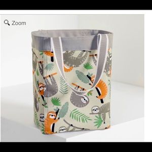 31 bags sloth storage tote